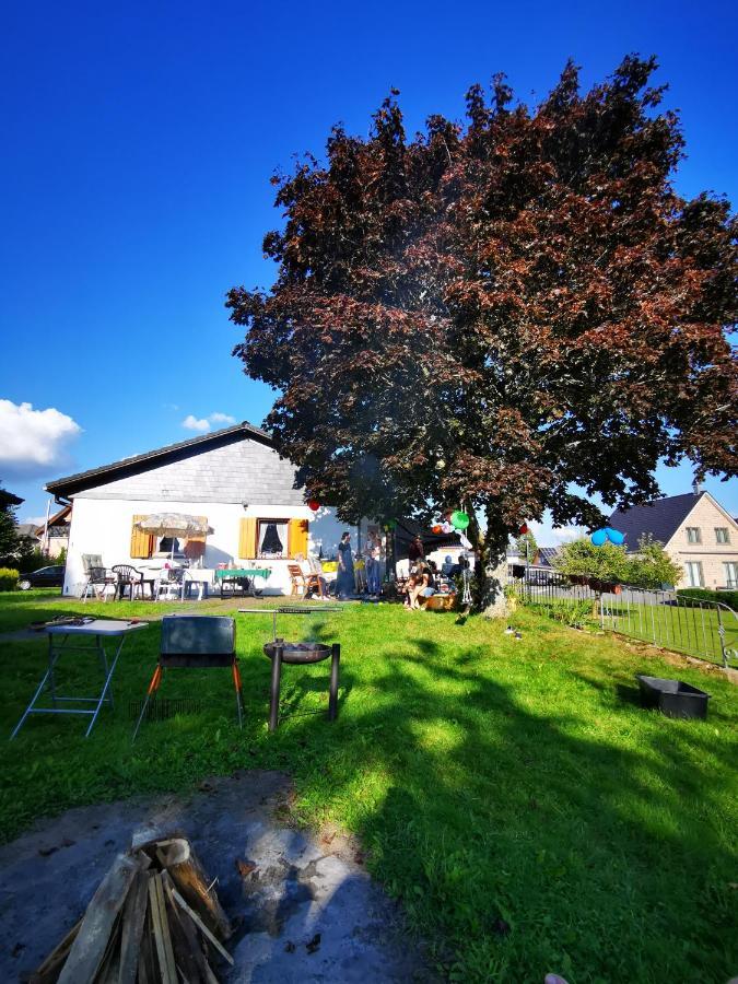 Bb19 Eifel-Ferienhaus Am Moseltal Mit Saunahaus Beuren (Cochem-Zell) Exterior foto